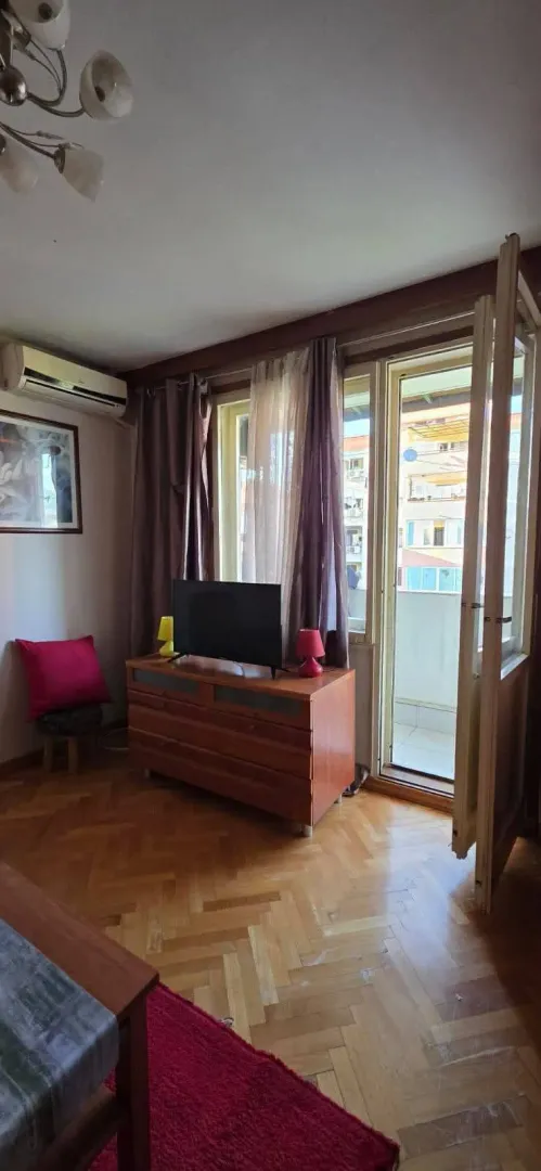 Prodaja, garsonjera, 30m², Gintaš, Podgorica