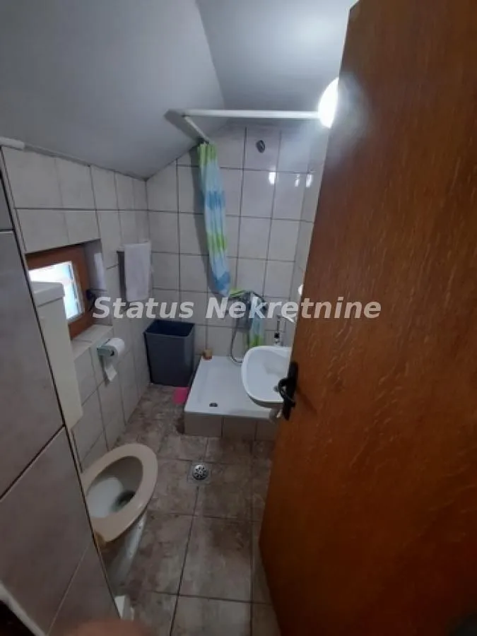 Prodaja, kuća, 151m², Futog, Novi Sad Sve Podlokacije