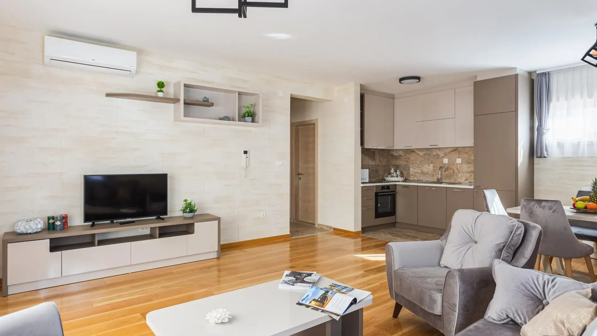 Sale, one bedroom apartment, 68m², Pržno, Budva