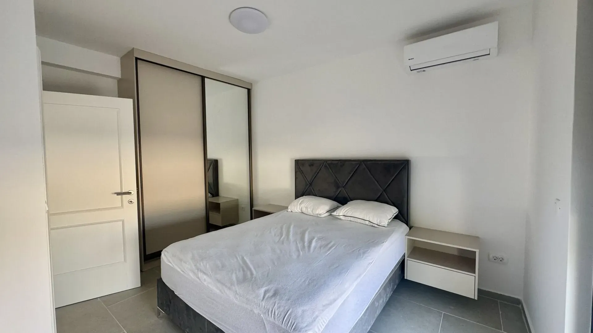Rent, two bedroom apartment, 86m², Kava, Tivat