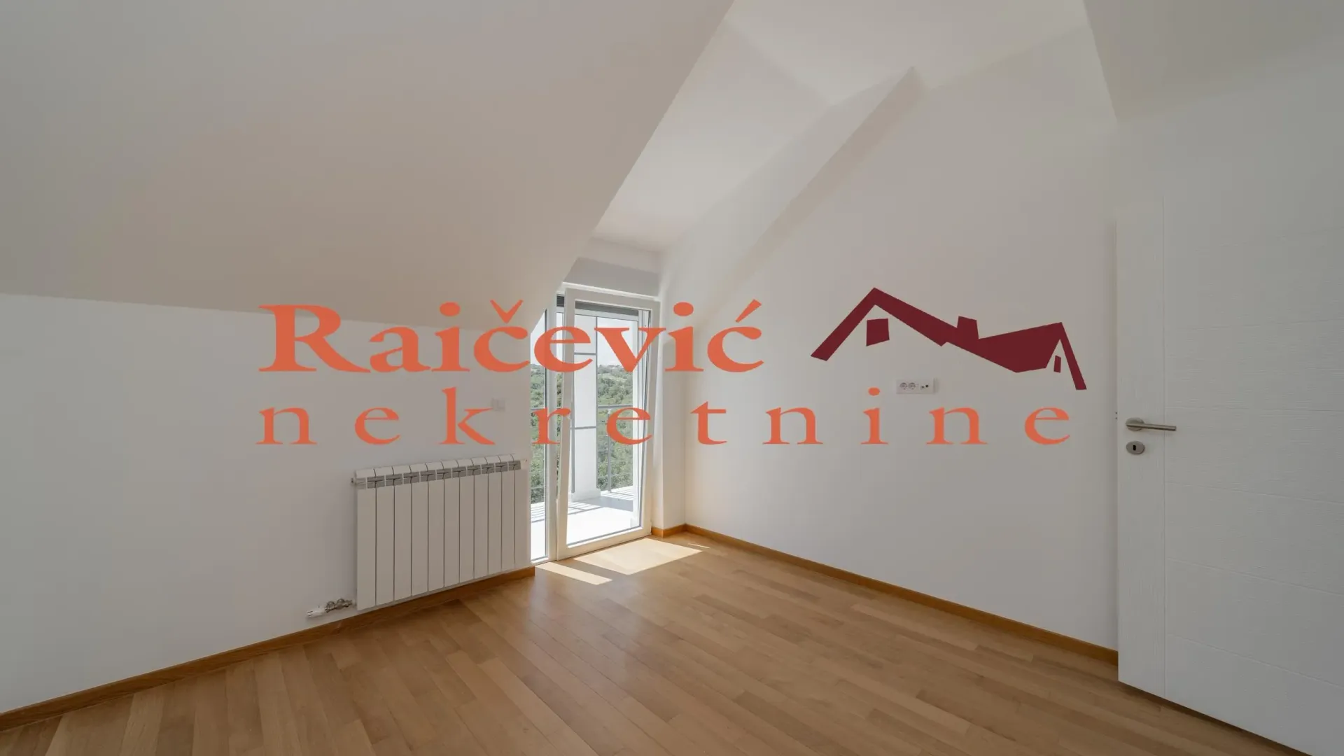 Prodaja, trosoban stan, 80m², Grocka, Beograd