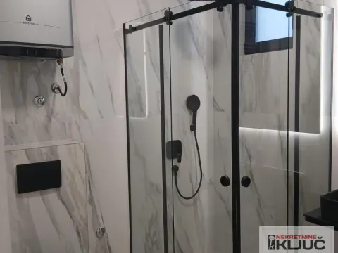 Sale, four bedroom apartment, 98m², Grbavica, Novi Sad Sve Podlokacije - image 16