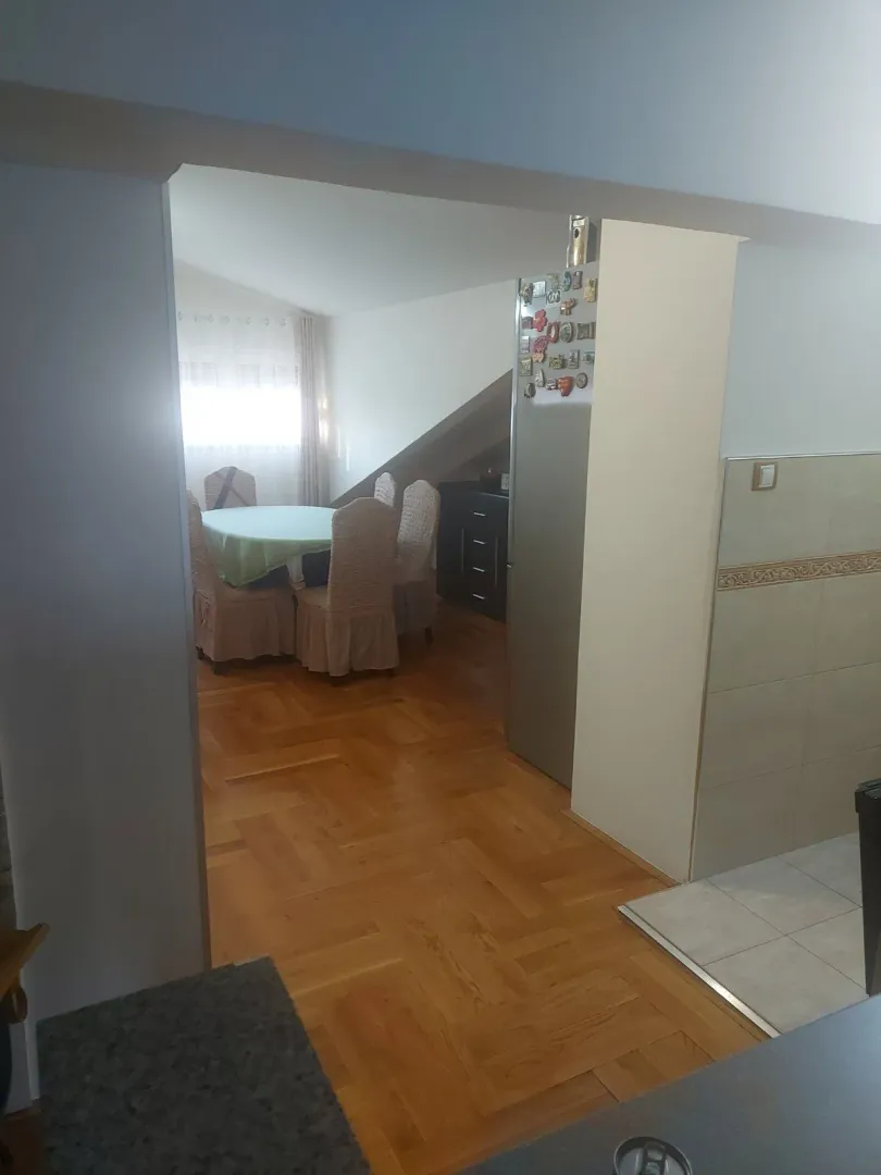 Prodaja, trosoban stan, 58m², Stari Aerodrom, Podgorica