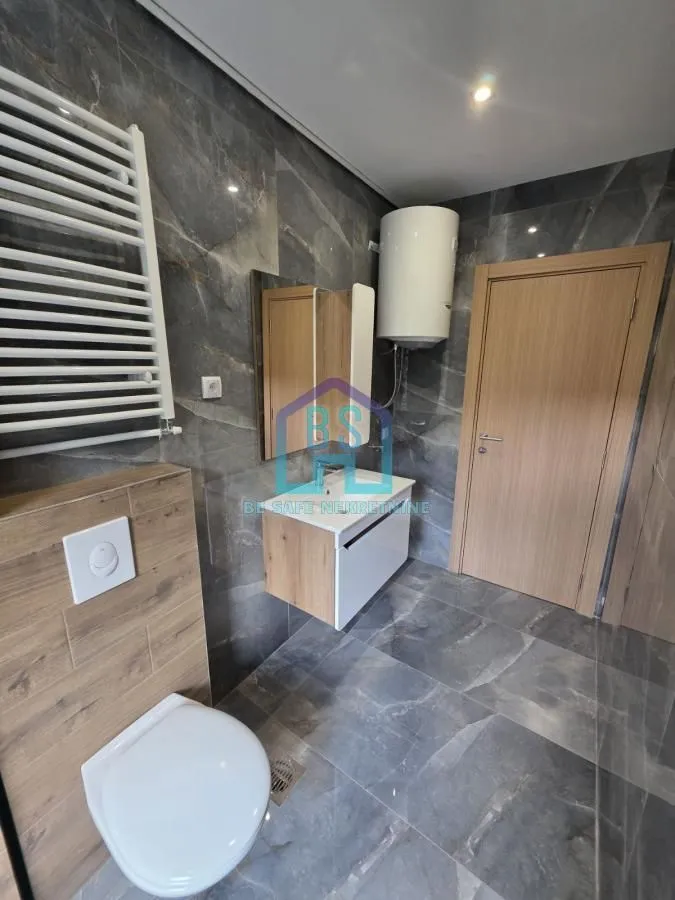 Prodaja, dvosoban stan, 49m², Grbavica, Novi Sad Sve Podlokacije