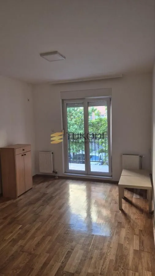 Izdavanje, dvosoban stan, 38m², Nova Detelinara, Novi Sad Sve Podlokacije