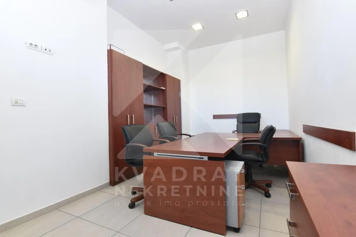 Rent, four bedroom apartment, 100m², Vezirov Most, Podgorica