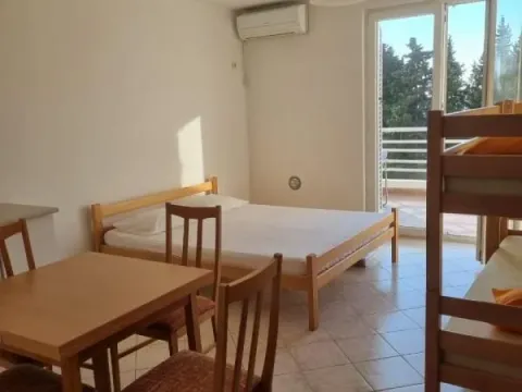 Sale, studio apartment, 34m², Petrovac, Budva - image 1