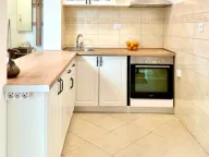 Izdavanje, trosoban stan, 115m², Budva, Crna Gora - image 8