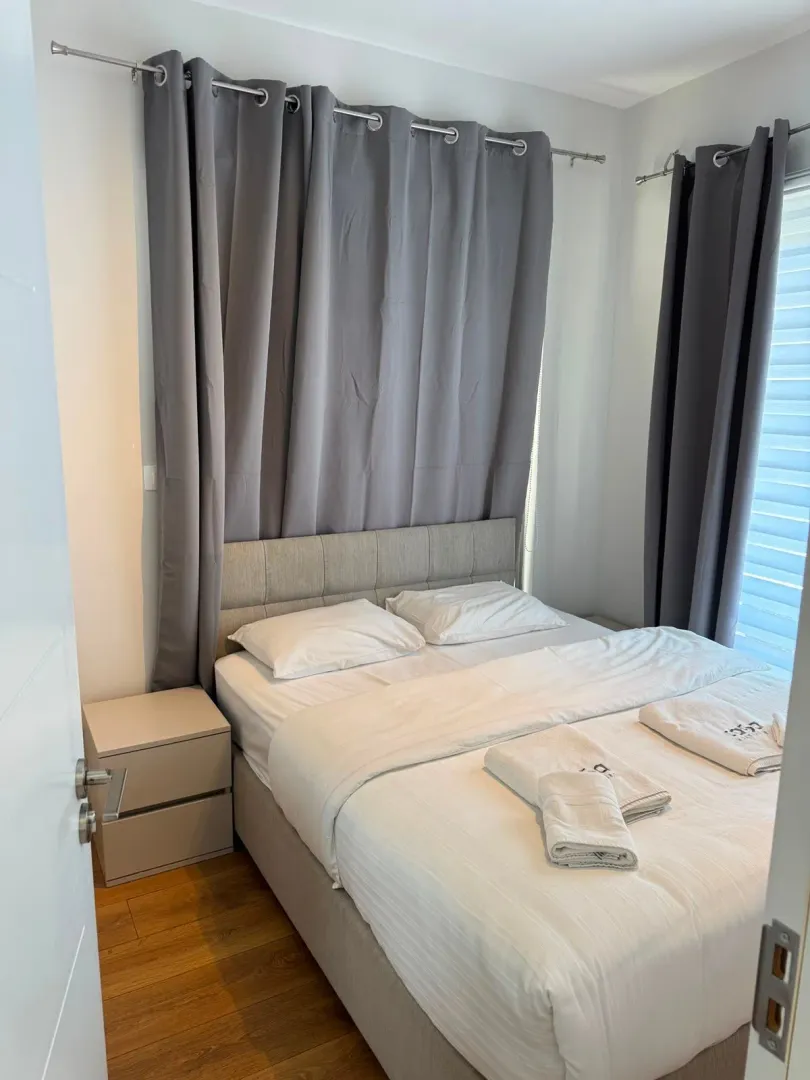 Prodaja, dvosoban stan, 42m², Kavač, Kotor