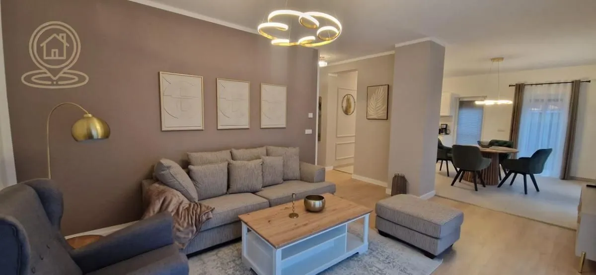 Izdavanje, trosoban stan, 135m², Stari Grad, Beograd