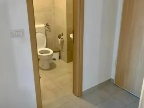 Izdavanje, jednosoban stan, 45m², Stari Aerodrom, Podgorica - image 5