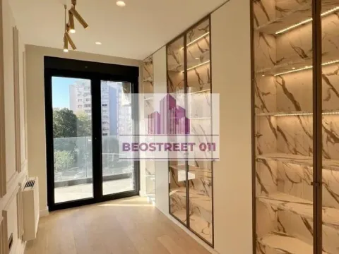 Sale, three bedroom apartment, 93m², Južni Bulevar, Vračar Sve Podlokacije - image 6