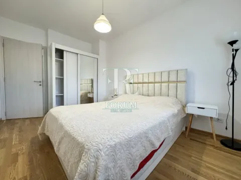 Izdavanje, jednosoban stan, 50m², City Kvart, Podgorica - image 8