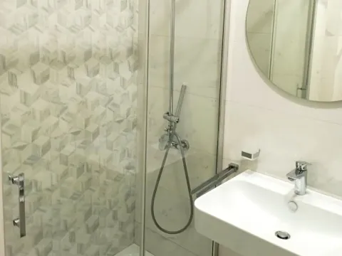 Rent, apartment, 40m², Central Point, Podgorica - image 7