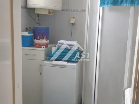Izdavanje, trosoban stan, 65m², Grbavica, Novi Sad Sve Podlokacije - image 8