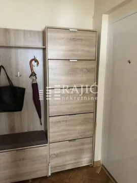 Rent, one bedroom apartment, 36m², Slavija, Vračar Sve Podlokacije - image 5