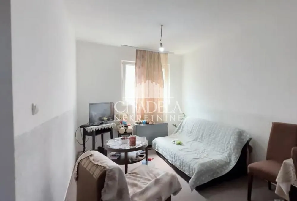 Prodaja, stan, 31m², Petlovo Brdo, Beograd