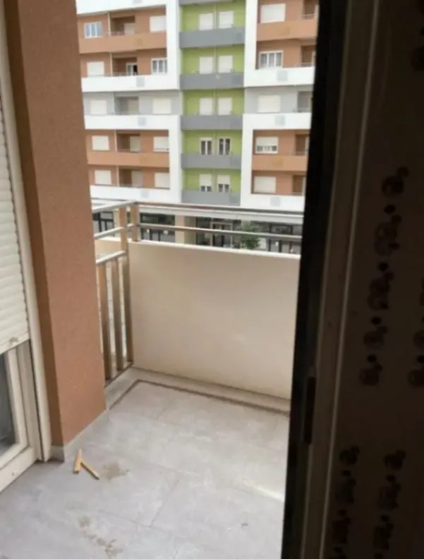 Izdavanje, jednosoban stan, 45m², Central Point, Podgorica
