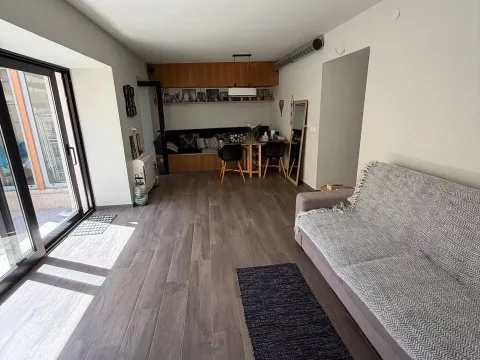 Prodaja, kuća, 70m², Centar, Budva - image 1