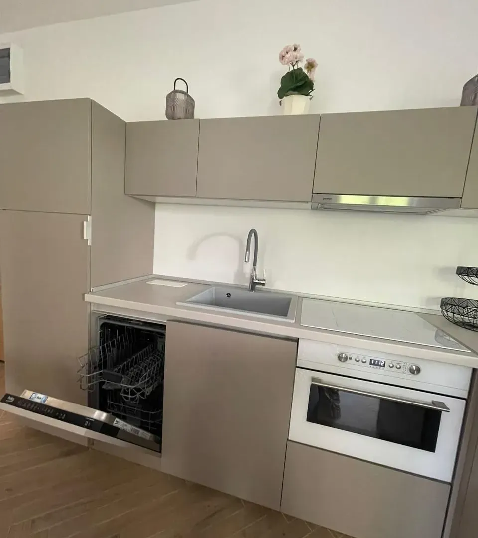 Prodaja, jednosoban stan, 53m², Seljanovo, Tivat