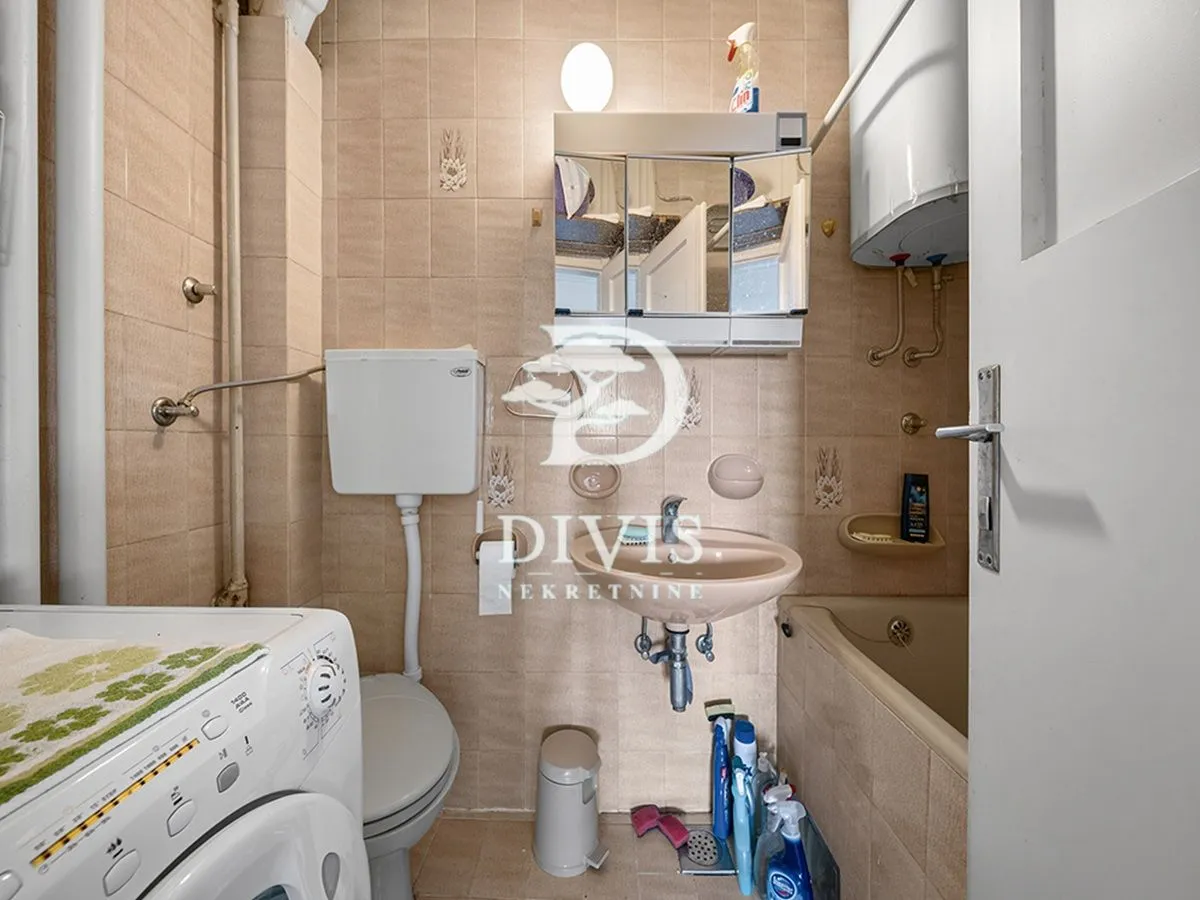 Prodaja, trosoban stan, 89m², Lion, Zvezdara Sve Podlokacije