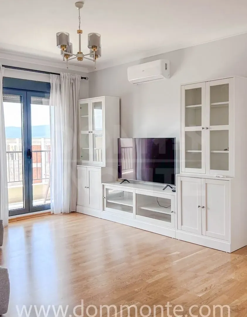 Rent, three bedroom apartment, 77m², Pod Kuk, Tivat