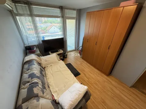 Prodaja, trosoban stan, 72m², Trošarina, Niš - image 11