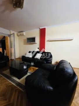 Izdavanje, trosoban stan, 90m², Detelinara, Novi Sad Sve Podlokacije - image 2