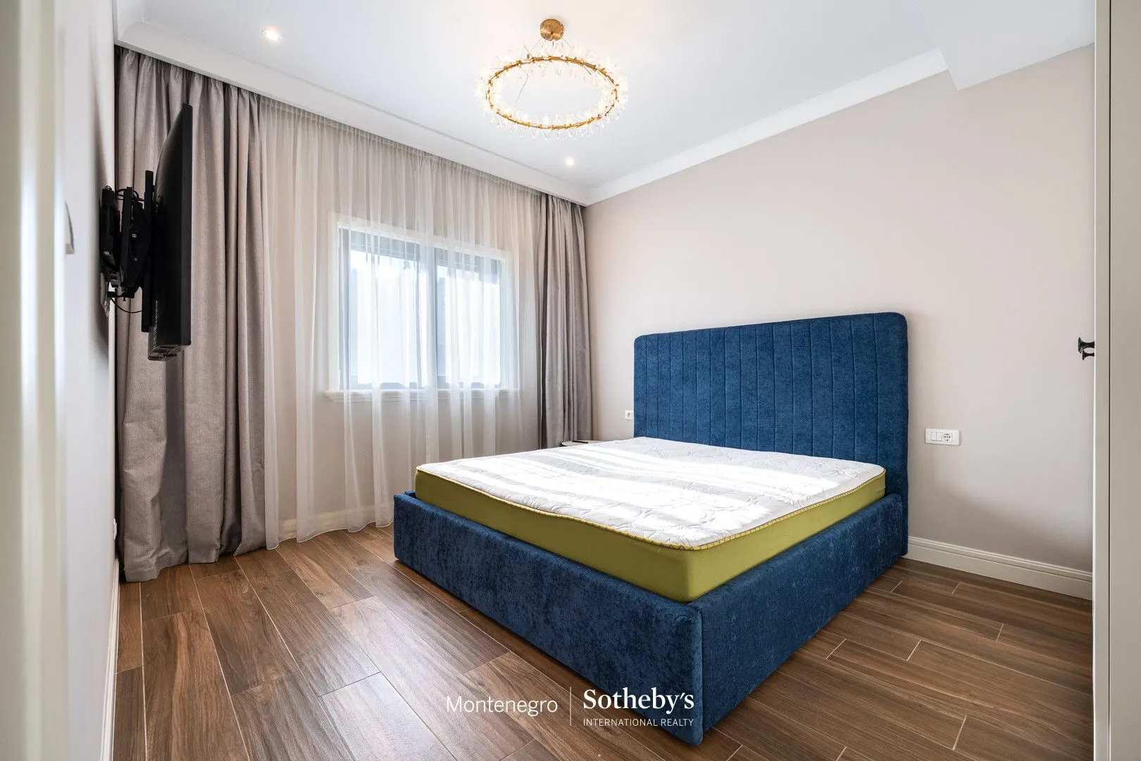 Prodaja, dvosoban stan, 89m², Kotor, Crna Gora
