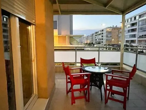 Prodaja, dvosoban stan, 75m², City Kvart, Podgorica - image 6