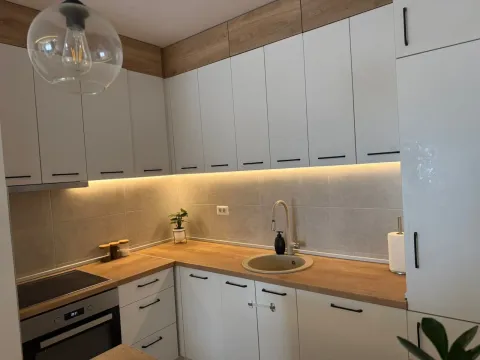 Prodaja, dvosoban stan, 68m², Stari Aerodrom, Podgorica - image 6