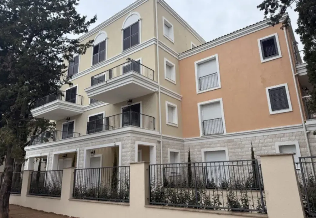 Sale, three bedroom apartment, 90m², Luštica Bay, Tivat