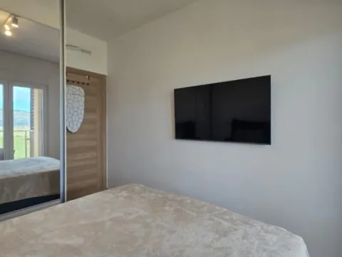 Izdavanje, jednosoban stan, 48m², New City, Podgorica - image 12