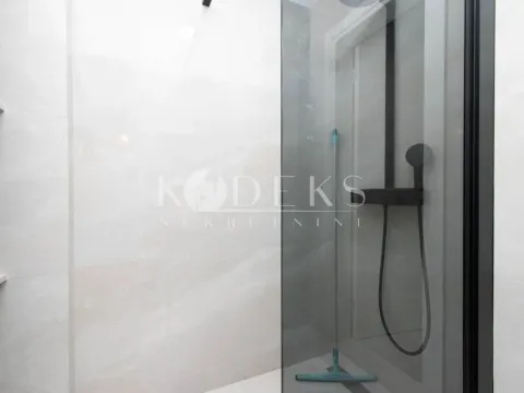 Rent, two bedroom apartment, 77m², 1 maj, Podgorica - image 11