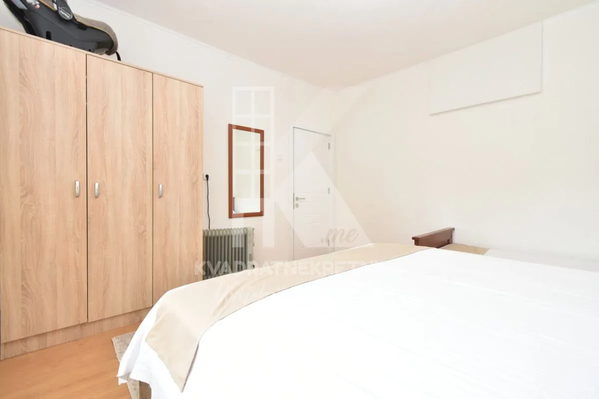 Izdavanje, jednosoban stan, 50m², Momišići, Podgorica