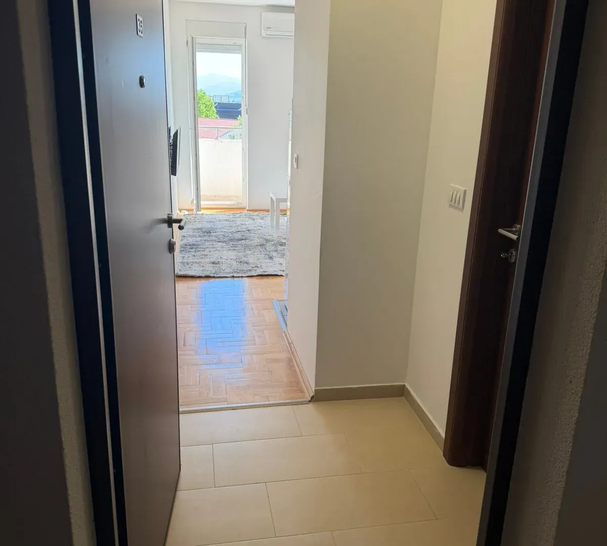 Rent, one bedroom apartment, 23m², Gornja Gorica, Podgorica