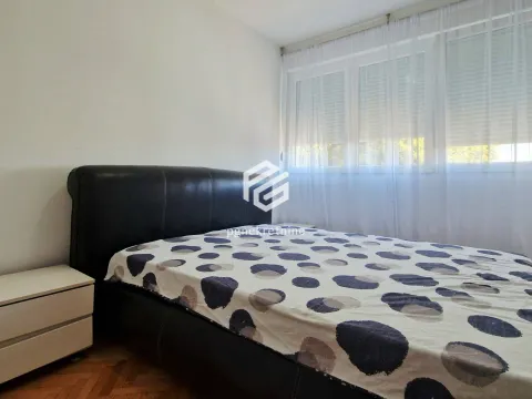 Rent, two bedroom apartment, 67m², Stara Varoš, Podgorica - image 6