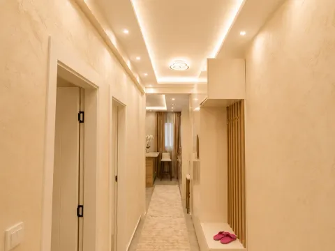 Izdavanje, dvosoban stan, 86m², Stara Varoš, Podgorica - image 9