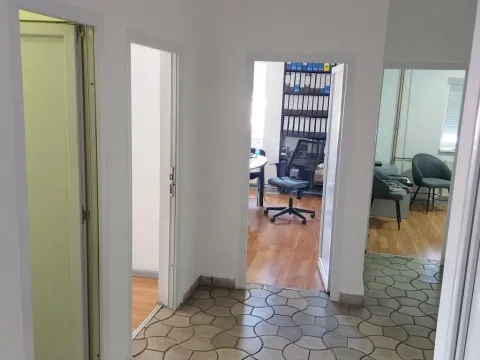 Rent, office space, 48m², Galenika, Beograd - image 6