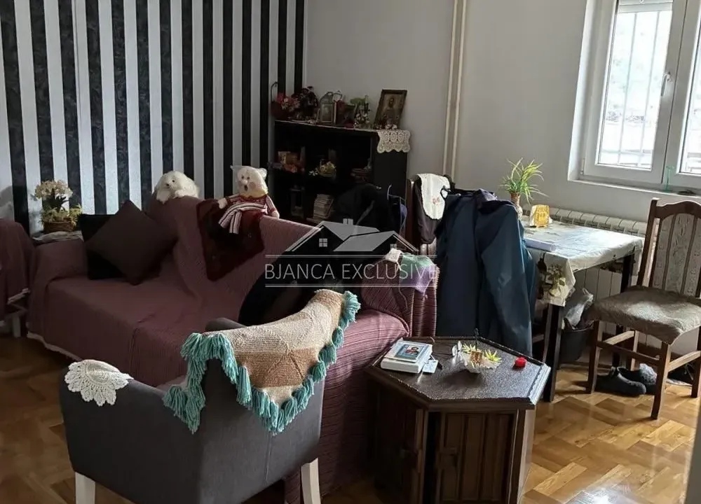 Prodaja, dvosoban stan, 57m², Voždovac Sve Podlokacije, Beograd