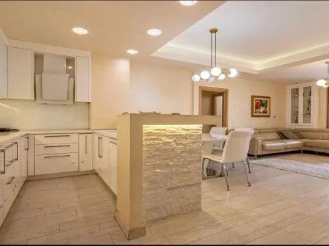 Prodaja, dvosoban stan, 80m², Rozino, Budva - image 10