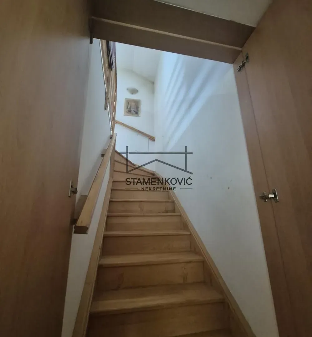 Sale, house, 160m², Futog, Novi Sad Sve Podlokacije