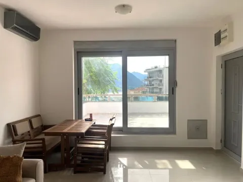 Prodaja, jednosoban stan, 53m², Dobrota, Kotor - image 16