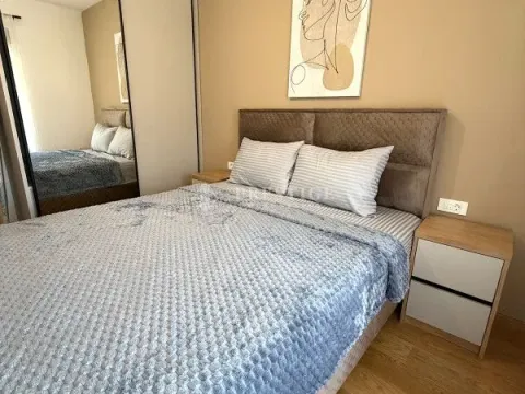 Izdavanje, jednosoban stan, 47m², City Kvart, Podgorica - image 10