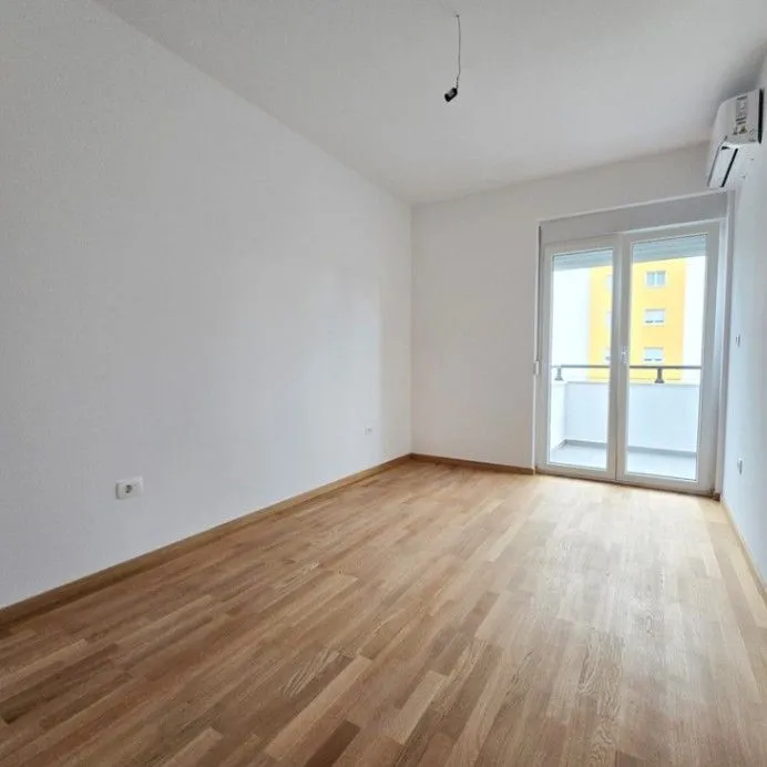 Prodaja, jednosoban stan, 45m², Ljubović, Podgorica