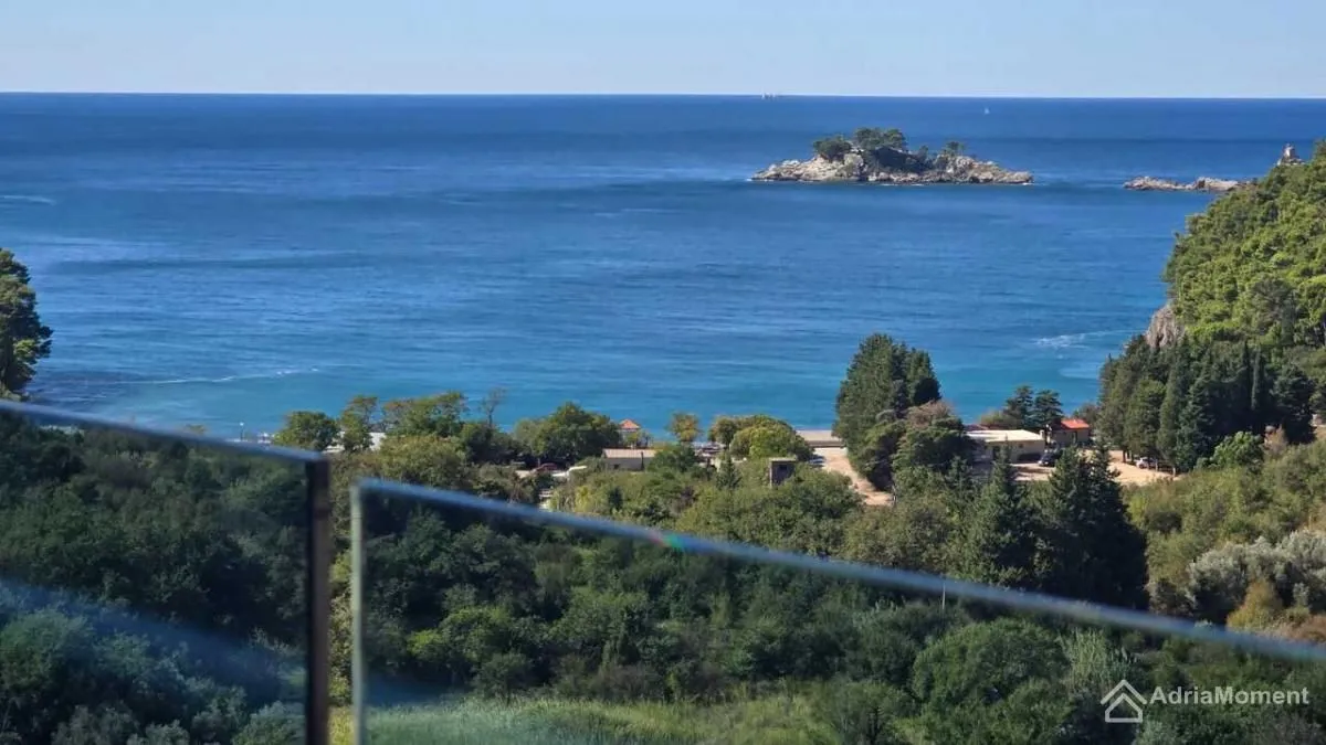 Sale, two bedroom apartment, 93m², Petrovac, Budva