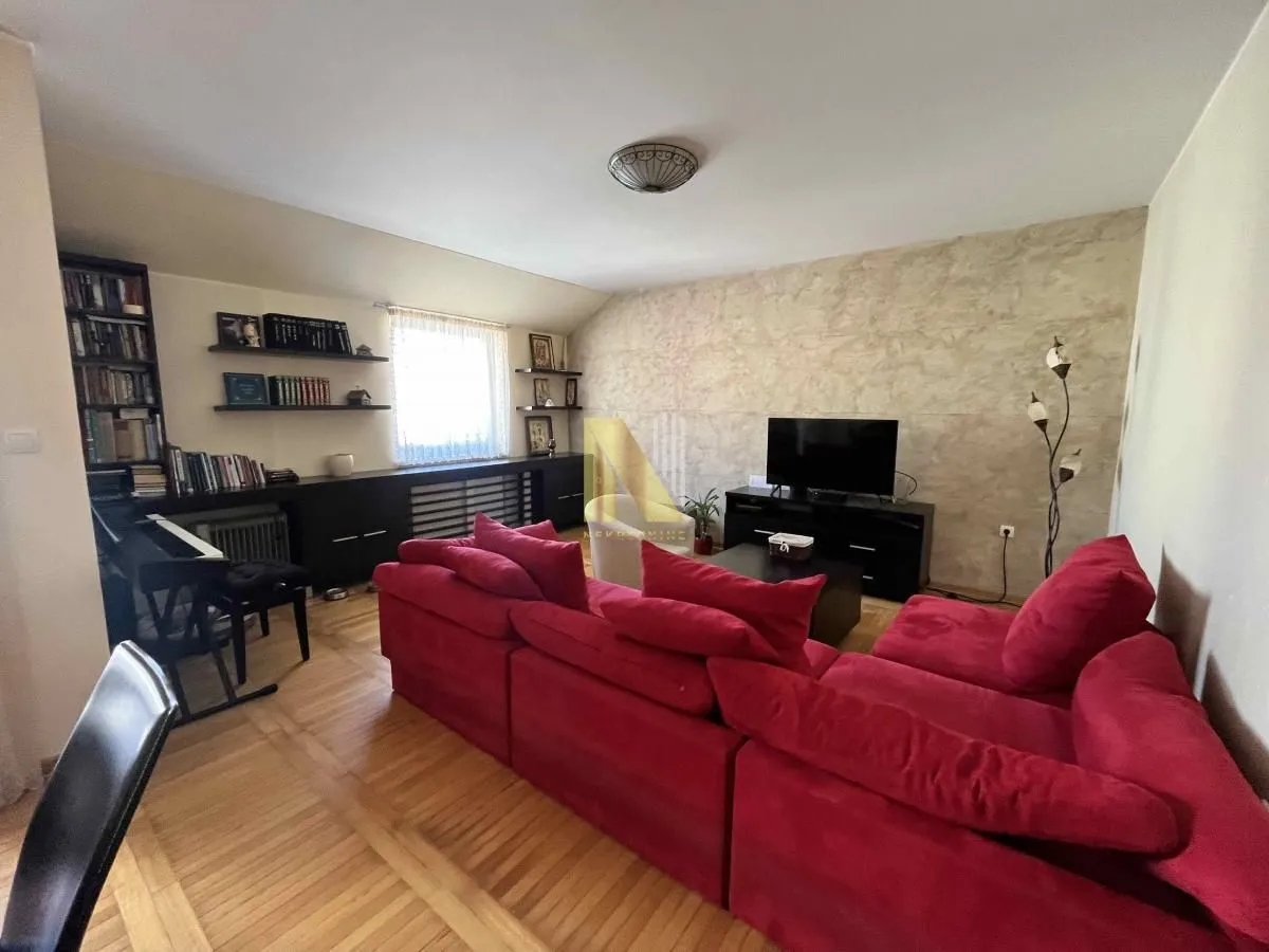 Prodaja, stan, 120m², Nova Detelinara, Novi Sad Sve Podlokacije
