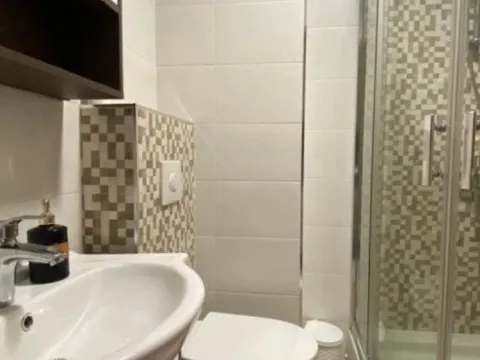 Rent, two bedroom apartment, 68m², City Kvart, Podgorica - image 6