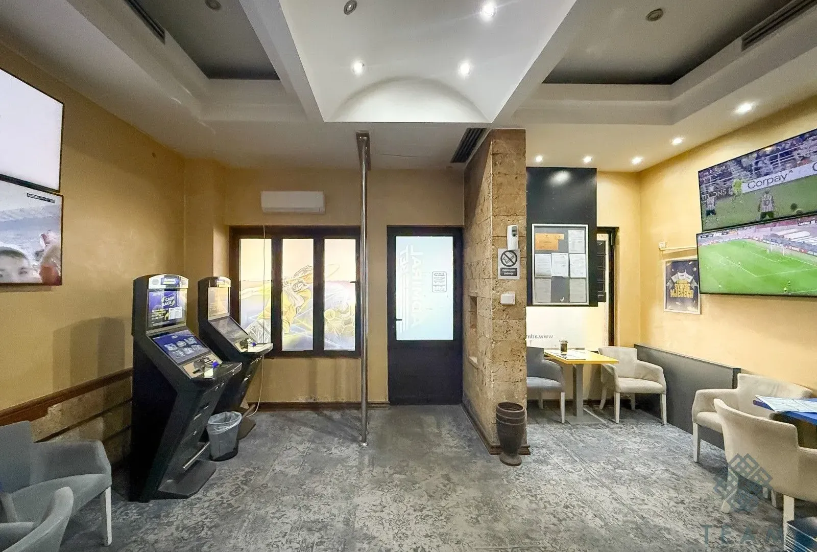 Rent, office space, 72m², Preko Morače, Podgorica