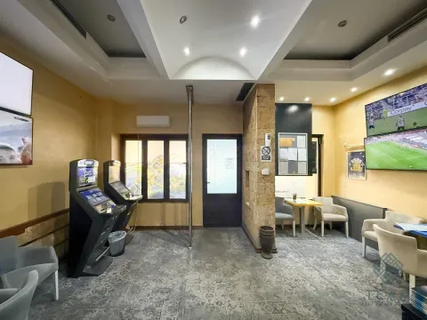 Rent, office space, 72m², Preko Morače, Podgorica - image 4